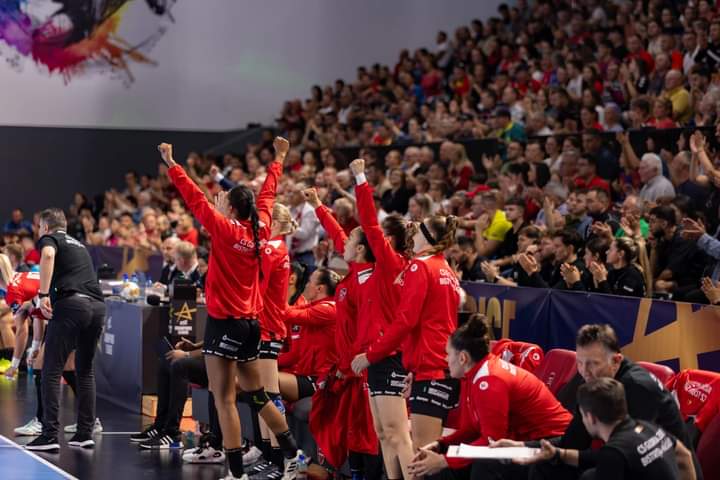  Handbal: Pera&Comp joacă la 17.30 la Râmnicu Vâlcea. LIVE pe PRO ARENA