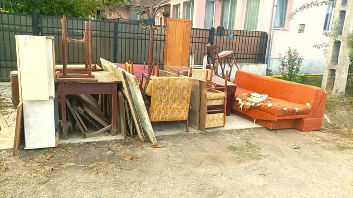  Campania gratuită de colectare a deșeurilor voluminoase desfășurată de ADI Deșeuri. FOTO