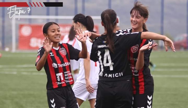  Fotbal feminin: Gloria 2018 zdrobește Sibiul cu 6-0 într-un meci școală jucat la o singură poartă