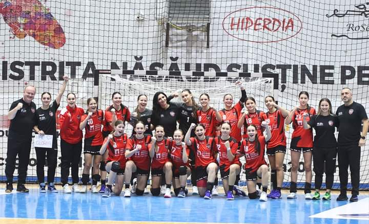  Handbal: Junioarele 2 ale Gloriei 2018 defilează în campionat. Au învins cu 39-17 pe CSM Olimpia Satu Mare