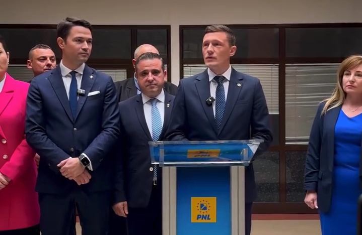  Dorin Vlașin: Această șansă e a noastră, așa cum e și responsabilitatea de a ne implica și de a realiza că suntem datori, toți, față de #FAMILIE #COMUNITATE #ȚARĂ