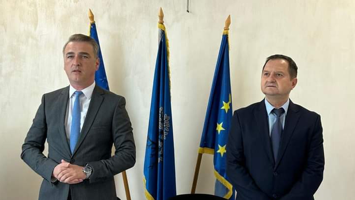  Sever Mureșan a fost investit pentru a șasea oară oficial Primar al comunei Telciu. FOTO