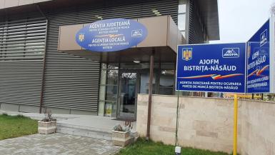  210 de locuri de muncă la Bursa AJOFM BN de vineri 11 octombrie