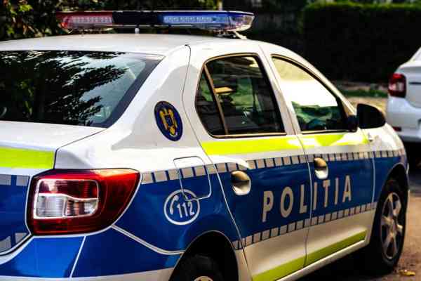  Tânăr de 18 ani din Bistrița, cercetat pentru  tăinuire, reținut de polițiști