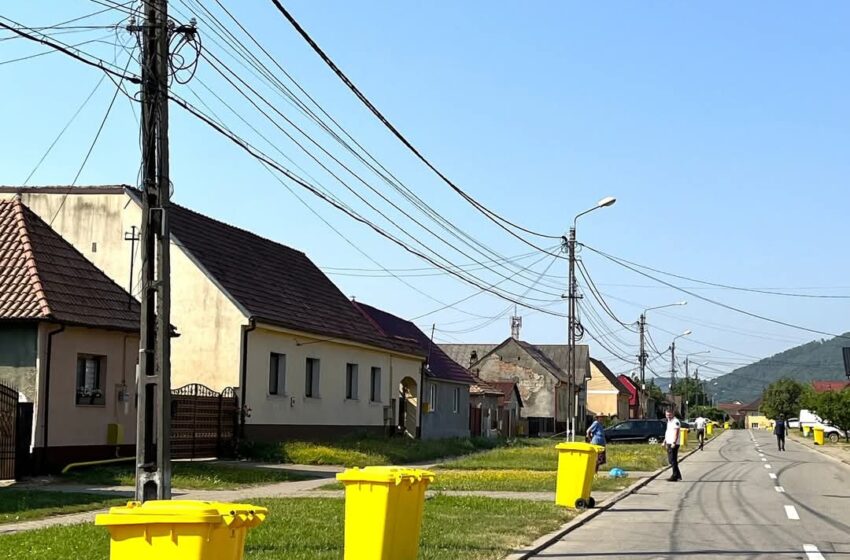  Miercuri, 20 NOIEMBRIE 2024 se colectează PUBELA GALBENĂ pentru deșeurile reciclabile din plastic / metal în Municipiul Bistrița și în localitățile componente CU EXCEPȚIA CARTIER UNIREA!