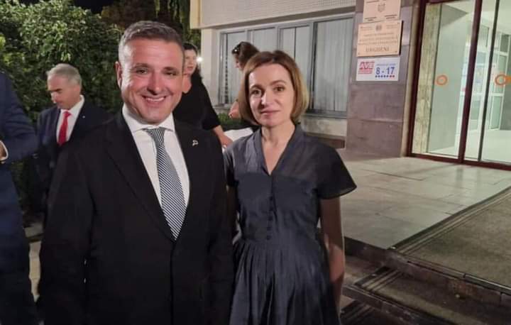  Ioan Turc: Felicitări și mult succes doamnei președinte Maia Sandu!