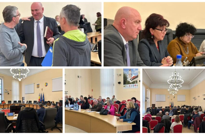  Gabriel Lazany:  Discuție importantă alături de Administratorii Asociațiilor de Locatari din Bistrița. FOTO