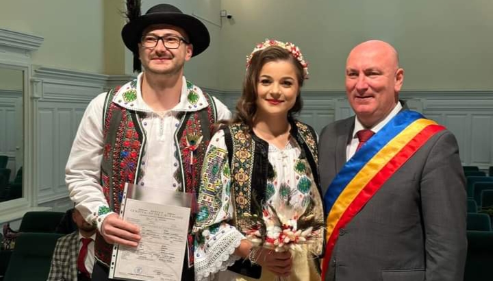  Gabriel Lazany a oficiat prima căsătorie în calitate de ofițer de stare civilă. FOTO