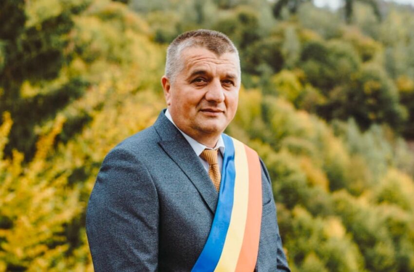  La mulți ani domnului primar IOAN STRUGARI de la Parva!