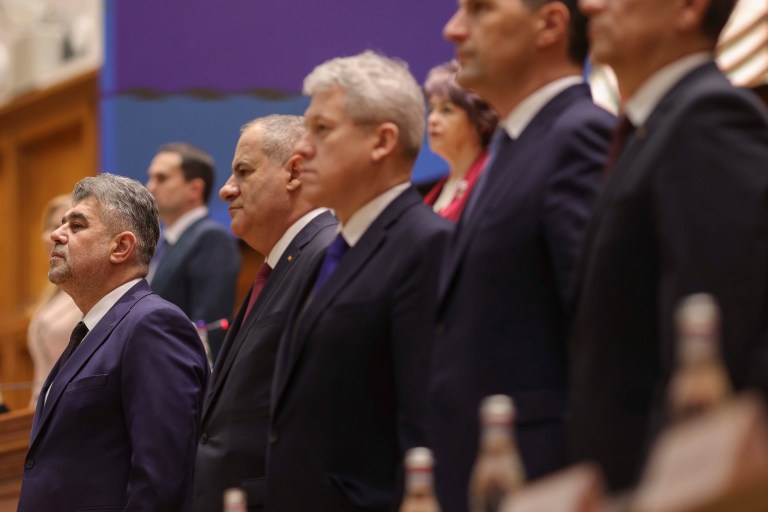  Guvernul condus de Marcel Ciolacu a primit luni seara votul de învestitură în Parlament