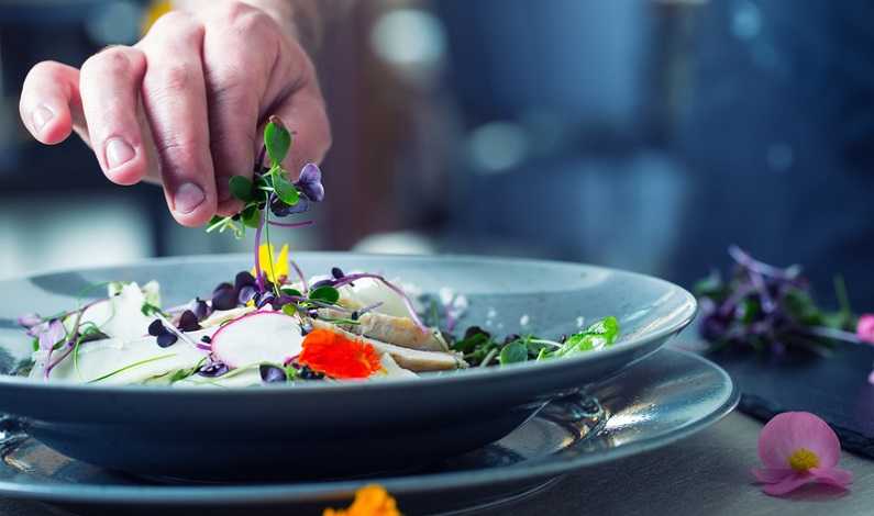  Se închide unul dintre cele mai cunoscute restaurante din Bistrița