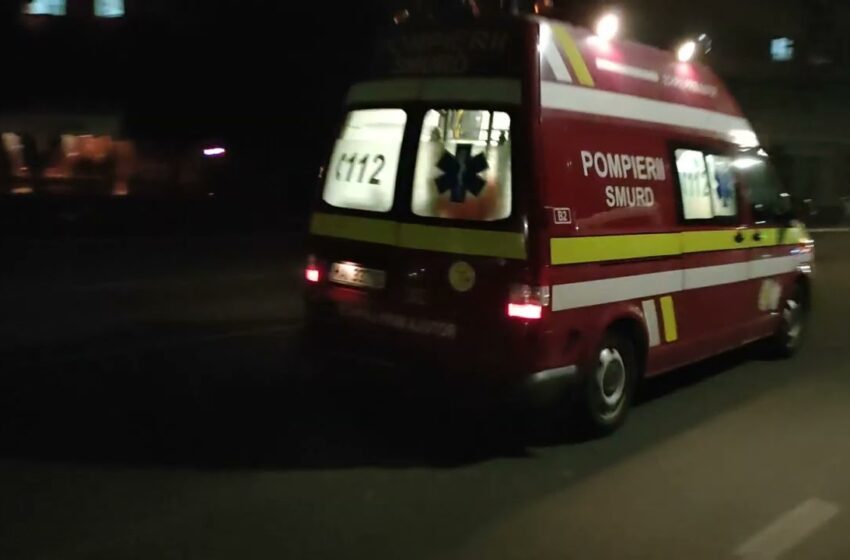  O tânără de 20 de ani a ajuns la spital, după ce a fost implicată într-un accident rutier la Dumitra