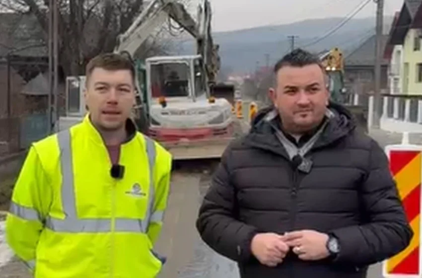  S-au reluat lucrările de extindere a rețelelor de apă-canal, în comuna Căianu Mic. VIDEO