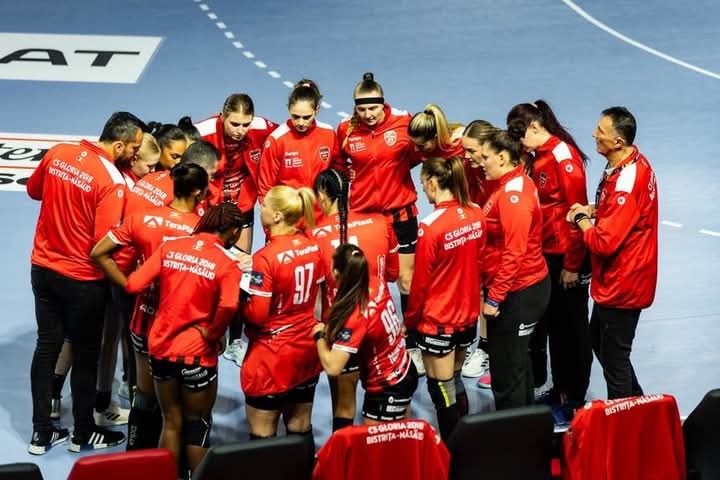  Avancronica de handbal: Gloria Bistrița joacă astăzi în Bănie contra SCM U Craiova