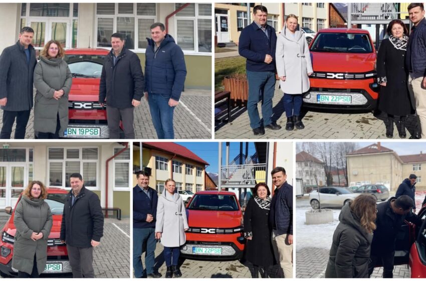 Autovehicule electrice distribuite de Primăria Sângeorz Băi pentru școlile și grădinițele din oraș. FOTO
