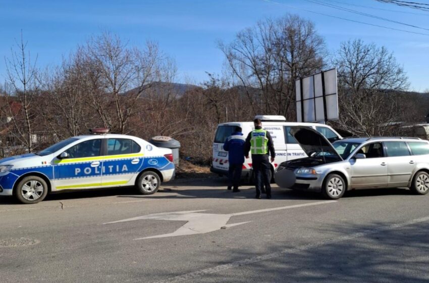  Acțiuni pentru siguranța traficului rutier, desfășurate de polițiști și inspectori R.A.R. FOTO