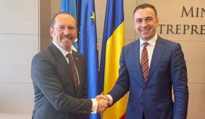  Ministrul Bogdan Ivan, întâlnire cu ambasadorul Republicii Turcia la București. FOTO