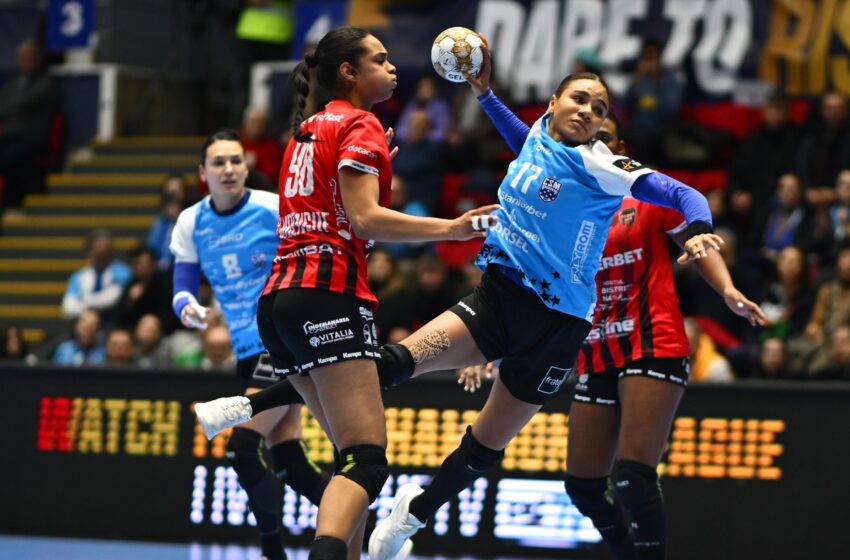  Dansând cu tigroaicele – Gloria Bistrița vs CSM București, astăzi pe Teraplast Arena, ora 17.30. Ar putea schimba Laslo soarta jocului?