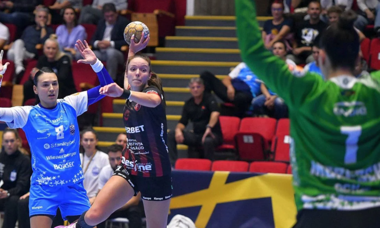  S-a tras cortina pentru Gloria în Liga Campionilor. CSM București ne-a bătut la 9 goluri diferență. „Tigroaicele” nu au iertat Bistrița: 32-23