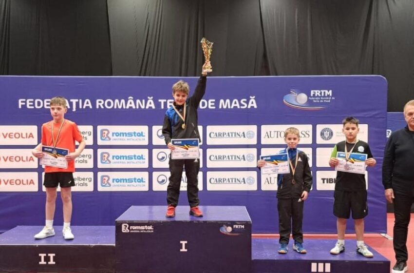  Tenis de masă: Dragoș Ionel de la LPS Bistrița, locul 3 în Cupa României U11