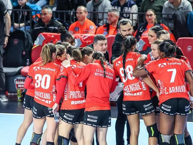  SCM U Craiova-Gloria Bistrița 25-24, un meci pierdut în ultimele 7 secunde deloc indicat celor cu stenturi la inimă