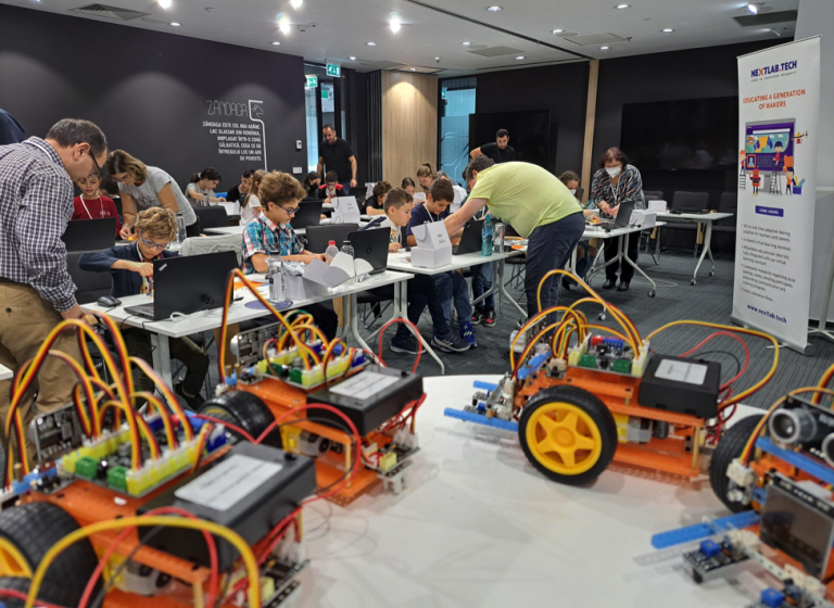  „Meet the Final Depths”, cel mai mare concurs oficial de robotică din Bistrița, sâmbătă 22 februarie, în sala de sport a Colegiului Național „Liviu Rebreanu”