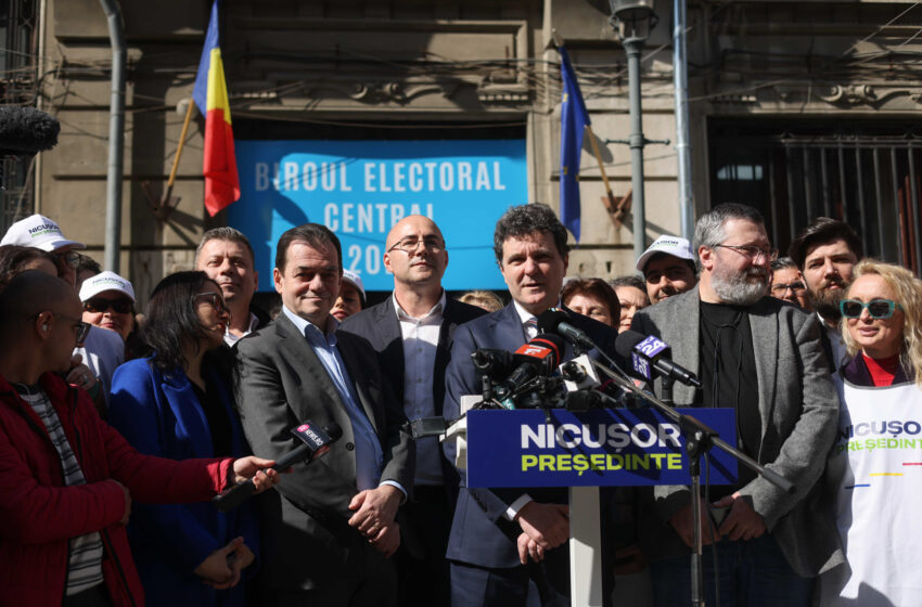  Nicușor Dan si-a depus candidatura  la BEC pentru alegerile prezidențiale
