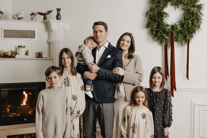  La Multi Ani deputatului Robert Sighiartău, Președinte PNL Bistrița-Năsăud!