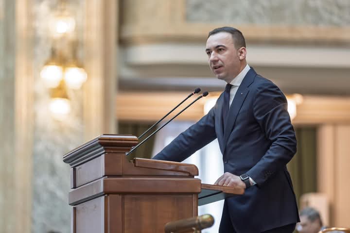  Bogdan Ivan: Industria românească de apărare se reconstruiește cu pași concreți, parteneriate serioase și investiții strategice. FOTO