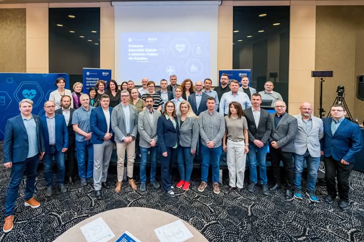  Reprezentantii SCJU Bistrița, prezenți la o întâlnire de lucru pe tema digitalizării in sănătate. FOTO