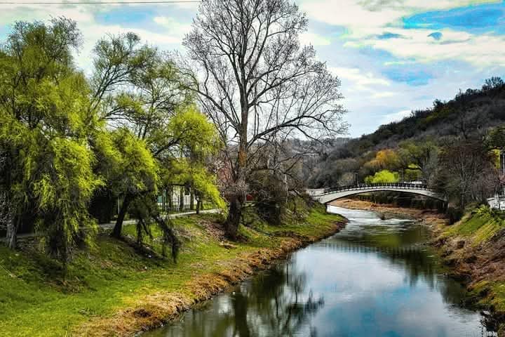  Zonă de promenadă pe râul Bistrița prin accesarea de fonduri norvegiene