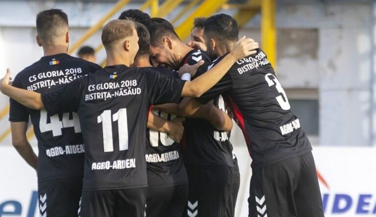  Fotbal: Începe Liga 3. Gloria Bistrița joacă astăzi derby-ul rundei la Mediaș