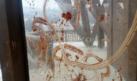  A fost vandalizat Izvorul 6 din Stațiunea Sângeorz-Băi. FOTO