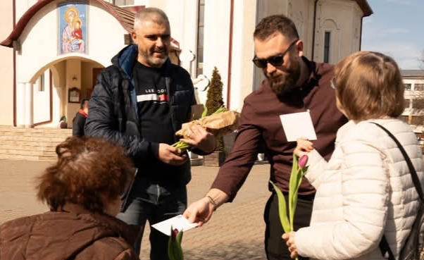  Andrei Csillag: Vă respect și admir, iar astăzi in mod special, vă urez sănătate, fericire și doresc ca dragostea să vă înconjoare mereu. FOTO