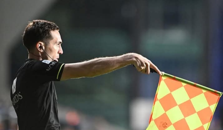  Arbitrul de tușă bistrițean Mihai Marica, la un nou meci de gală din Champions League: Liverpool – PSG!