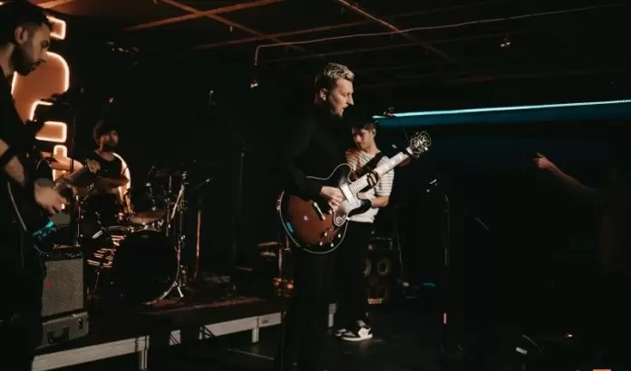  The Mono Jacks, concertează în această seara la Soho Music Hall! În deschidere va cânta Timothy Kross o trupă din Cluj-Napoca