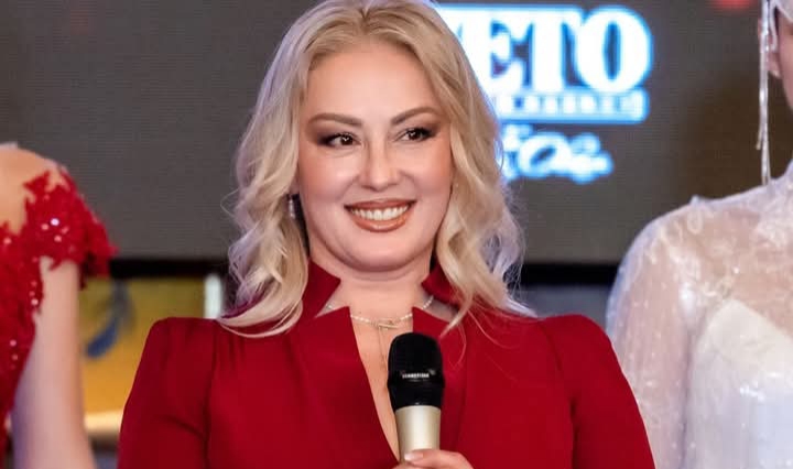  La Mulți Ani, Tina Olari!