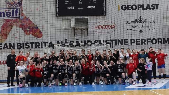  Handbal: Victorie cu 50-29 pentru Junioarele 2 ale Gloriei Bistrița în meciul cu LPS Bistrița