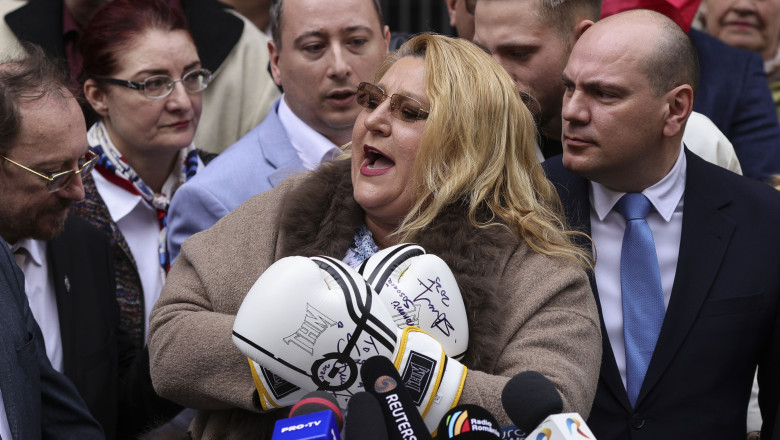  Candidatura Dianei Șoșoacă la prezidențiale a fost respinsă de BEC