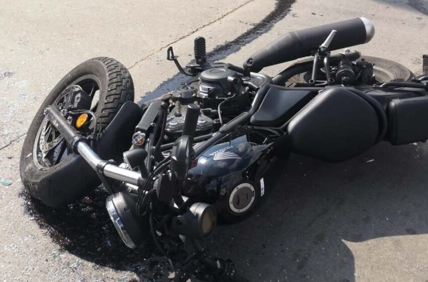  Accident rutier la Ocnița! Un tânăr de 21 de ani s-a răsturnat cu motocicleta