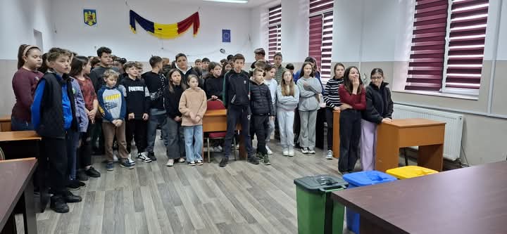  Săptămâna Verde în județul Bistrița-Năsăud! Întâlniri cu elevii de la Spermezeu și de la CNLR Bistrița