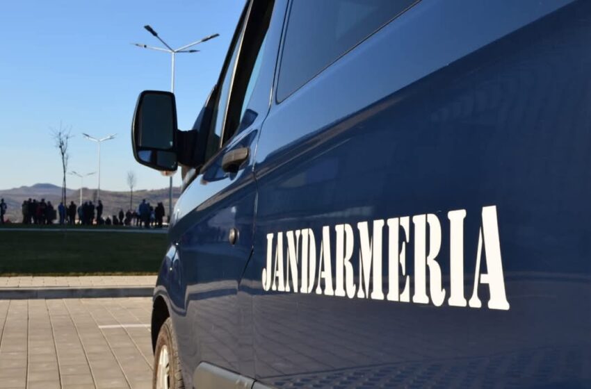  Tânăr fără permis de conducere depistat la volanul unui autoturism de către jandarmii bistrițeni