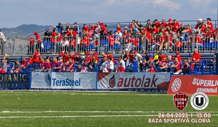  Premii pentru suporteri la meciul de fotbal feminin dintre Gloria și Olimpia U Cluj