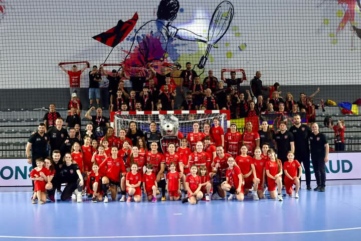  Handbal: Încă o victorie pentru Gloria Bistrița: 32-26 contra CSM Slatina