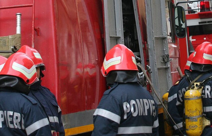  Incendiu luni seara la o anexă gospodărească din Dipșa