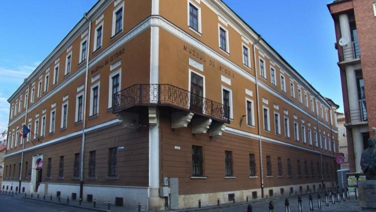 Doi manageri dintr-o mare companie bistrițeană de construcții au fost trimiși în judecată de DNA pentru dare de mită