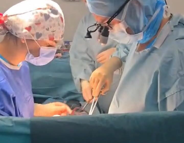  Două transplanturi de cord în 3 zile la Institutul Inimii din Târgu-Mureș. FOTO