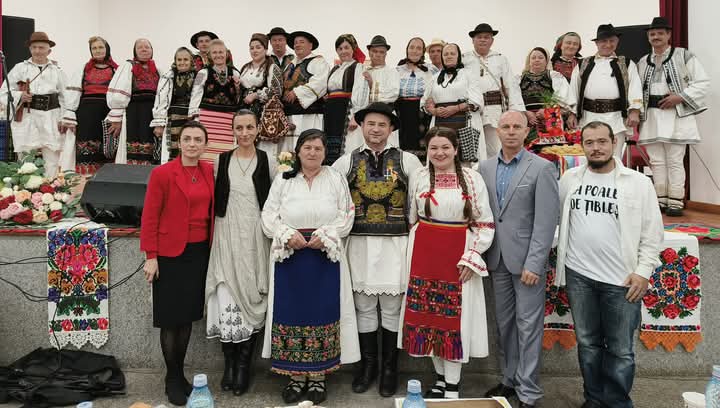 Rapsodul Viorica Ciui din Căianu Mic, este câștigătoarea Marelui Premiu și a Trofeului „La poale de Țibleș”. FOTO