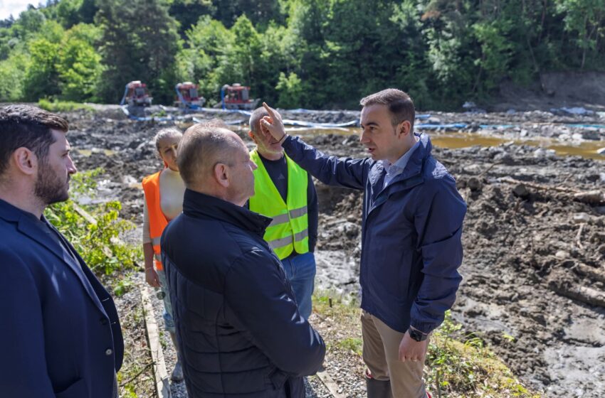  Ministrul Bogdan Ivan, prezent la Salina Praid pentru evaluarea situației din teren. FOTO