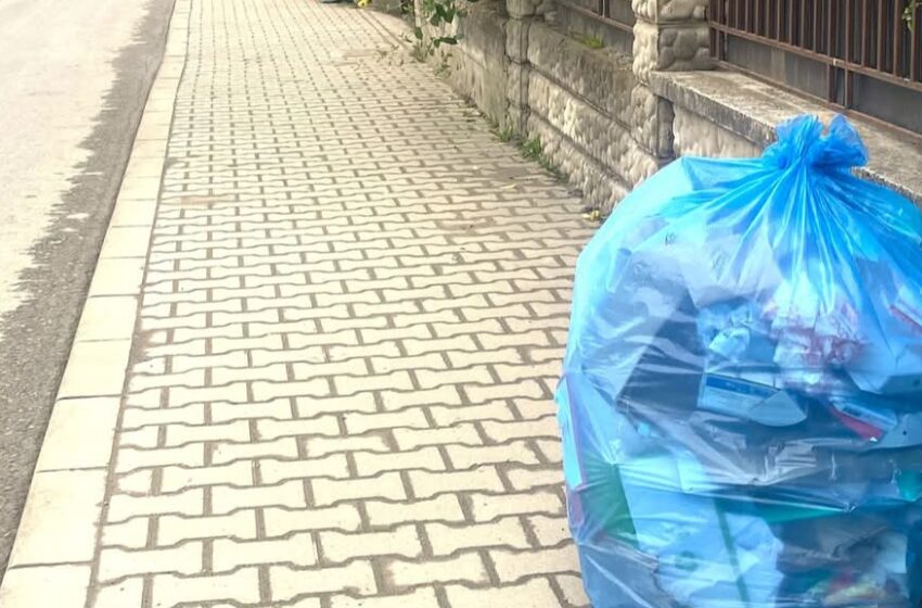  Miercuri 7 mai 2025, se colectează sacul albastru în Municipiul Bistrița și cartiere. FOTO
